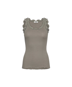 Babette - Top Regular W/Vintage Lace - 051 dried sage